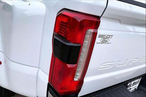 Oxford White 2026 Ford F-350 Lariat