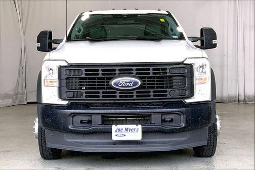 Oxford White 2025 Ford F-450 XL