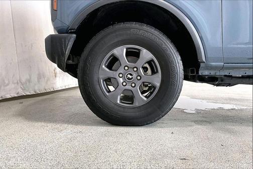 Azure Gray Metallic Tri-Coat 2023 Ford Bronco Big Bend