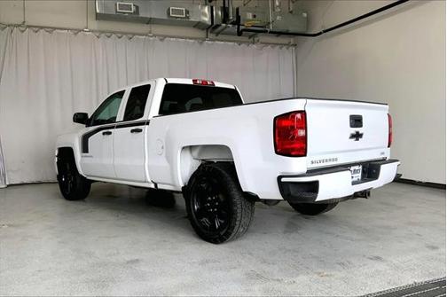 2018 Chevrolet Silverado 1500 Custom