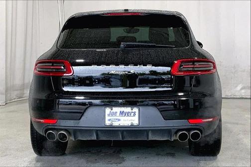 2016 Porsche Macan S