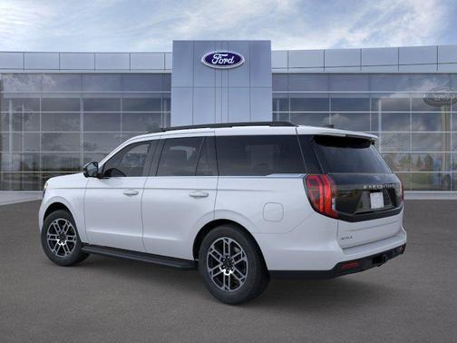 Space Silver Metallic 2026 Ford Expedition Active