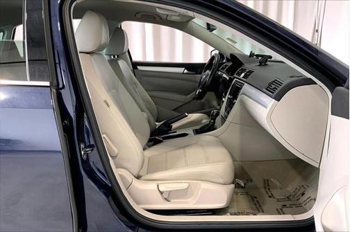 2013 Volkswagen Passat 2.5 SE