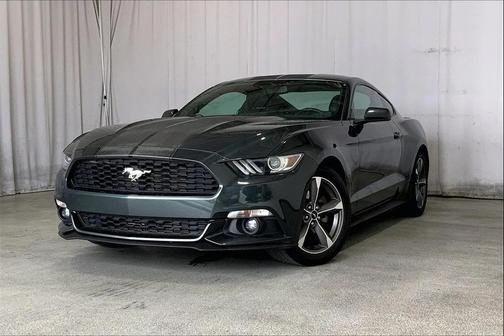 2016 Ford Mustang EcoBoost Premium