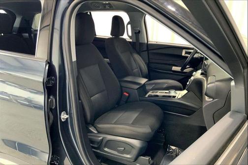 Stone Blue Metallic 2022 Ford Explorer XLT