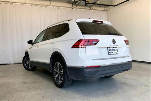 2024 Volkswagen Tiguan 2.0T SE 4MOTION