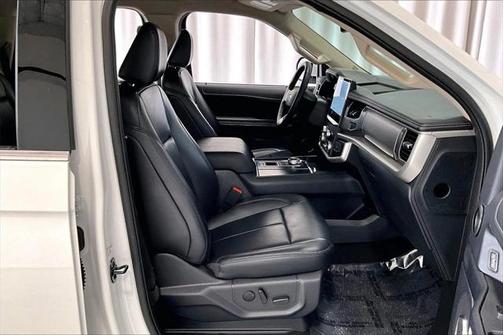 2023 Ford Expedition Max XLT
