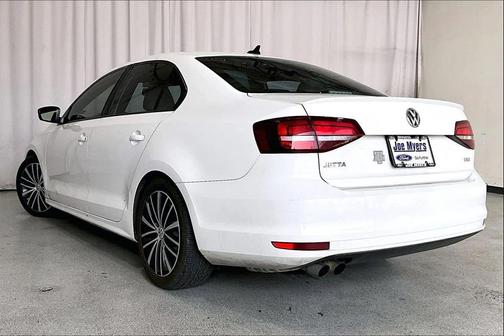 2016 Volkswagen Jetta 1.8T Sport
