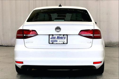 2016 Volkswagen Jetta 1.8T Sport