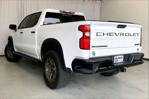 Summit White 2022 Chevrolet Silverado 1500 ZR2