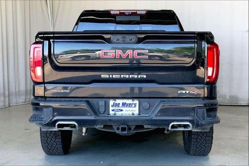 Onyx Black 2024 GMC Sierra 1500 AT4