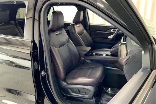 Agate Black Metallic 2025 Ford Explorer Platinum