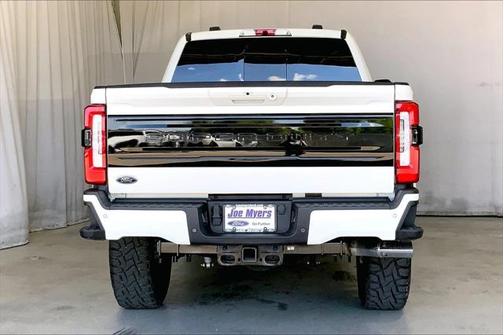 2025 Ford F-250 Platinum