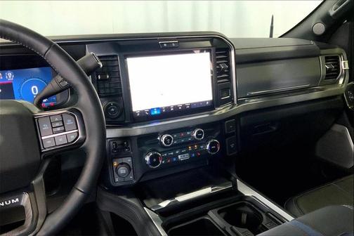 2025 Ford F-250 Platinum