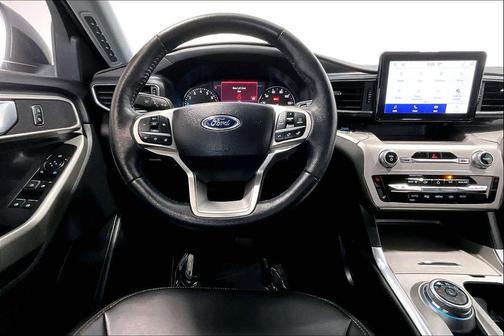 Carbonized Gray Metallic 2023 Ford Explorer XLT