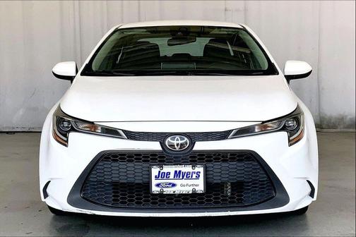 Super White 2021 Toyota Corolla LE