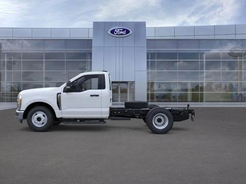 2025 Ford F-350 XL