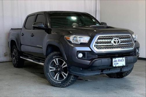 2016 Toyota Tacoma TRD Sport
