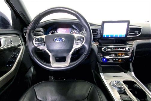 Carbonized Gray Metallic 2023 Ford Explorer Limited