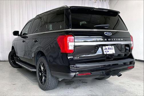Agate Black Metallic 2023 Ford Expedition XLT