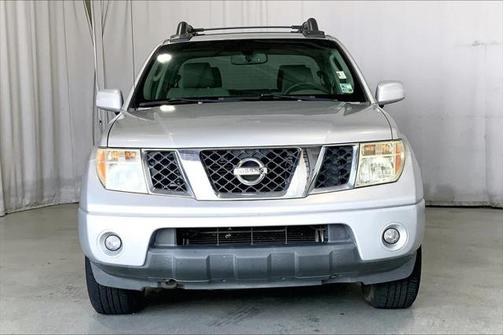 2008 Nissan Frontier LE Crew Cab