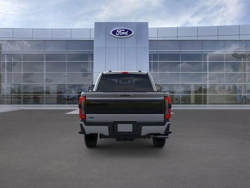 2025 Ford F-250 Platinum