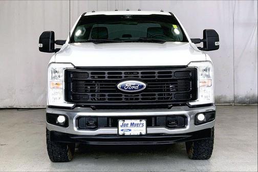 Oxford White 2024 Ford F-250 XL