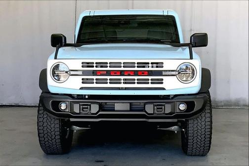2025 Ford Bronco Heritage Edition