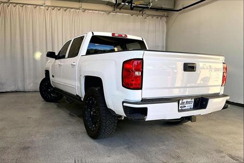 2018 Chevrolet Silverado 1500 2LT