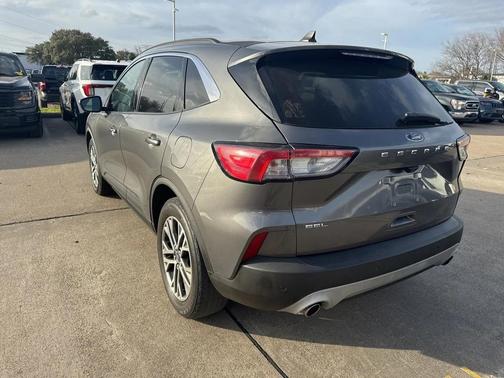 2021 Ford Escape SEL