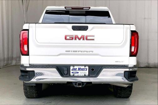 White Frost Tricoat 2021 GMC Sierra 1500 SLT
