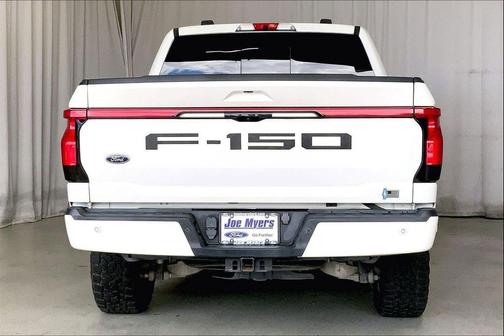 Star White Metallic Tri-Coat 2023 Ford F-150 Lightning LARIAT