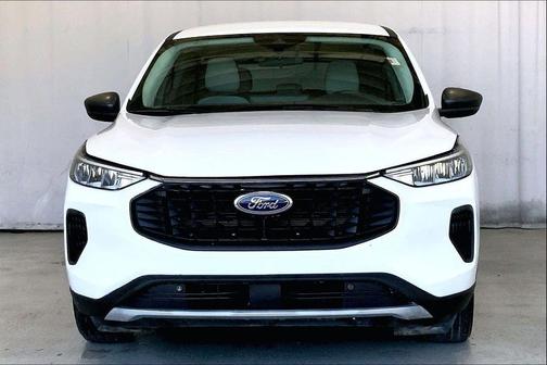 Oxford White 2023 Ford Escape Active