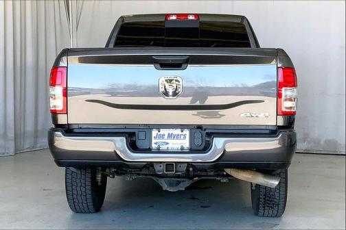 2024 RAM 2500 Tradesman Crew Cab 4x4 6'4' Box