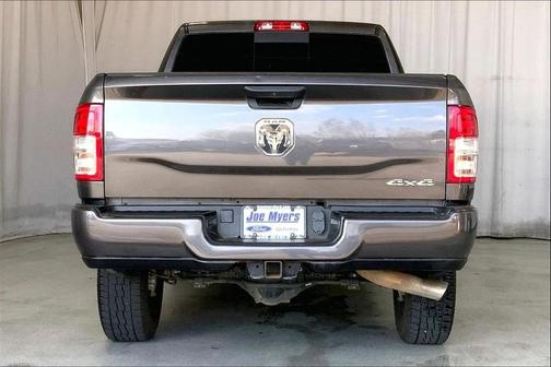 2024 RAM 2500 Tradesman Crew Cab 4x4 6'4' Box