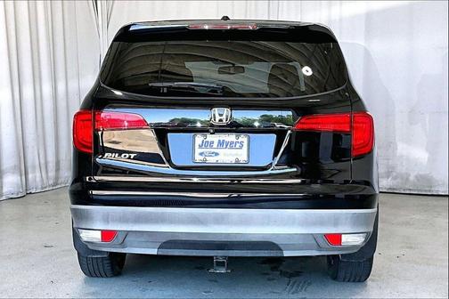 Crystal Black Pearl 2017 Honda Pilot EX-L