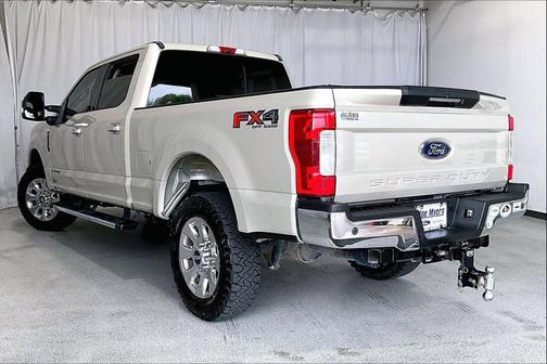 White Gold Metallic 2018 Ford F-250 Lariat
