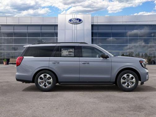 Glacier Gray Metallic Tri-Coat 2027 Ford Expedition Active