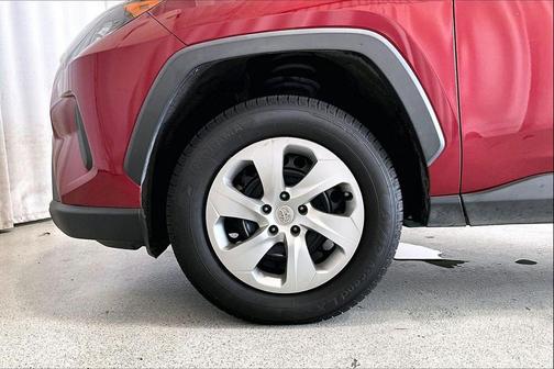 Pearl 2022 Toyota RAV4 LE