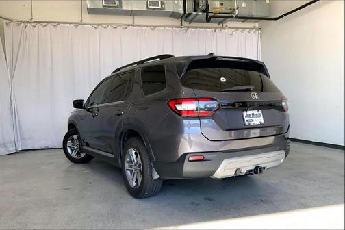 2024 Honda Pilot EX-L 7 Passenger