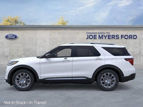 Star White Metallic Tri-Coat 2026 Ford Explorer Platinum