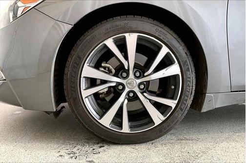 2017 Nissan Maxima 3.5 Platinum