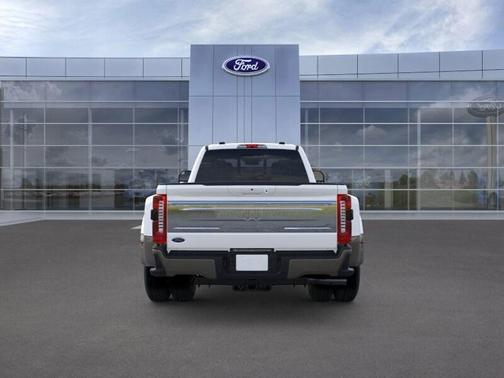 2026 Ford F-350 King Ranch