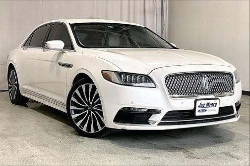 2017 Lincoln Continental Black Label
