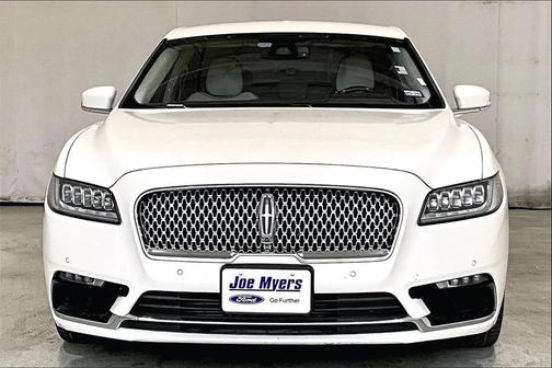 2017 Lincoln Continental Black Label