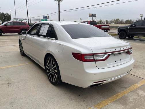 2017 Lincoln Continental Black Label