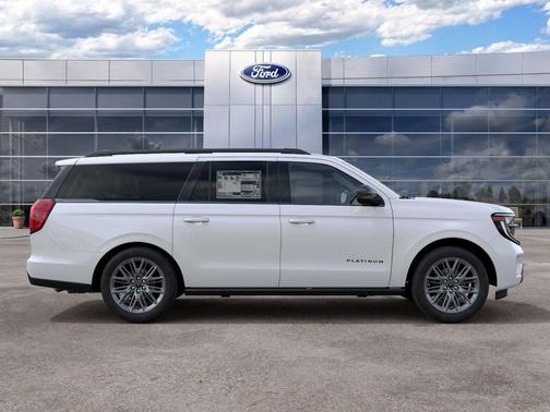 Star White Tri-Coat 2027 Ford Expedition Max Platinum