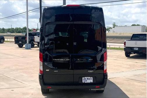 2025 Ford Transit-250 Base