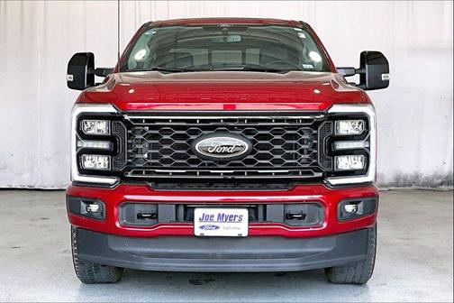 Ruby Red Metallic Tinted Clearcoat 2025 Ford F-250 Lariat
