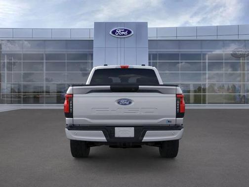 2025 Ford F-150 Lightning XLT